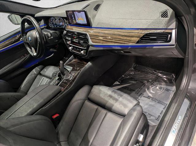 Used 2019 BMW 530e 530e iPerformance w/ Convenience Package image 21