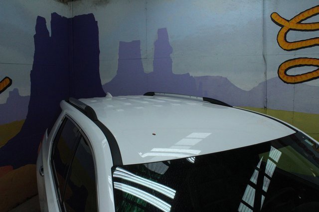 Certified 2023 Chevrolet Traverse Premier w/ LPO, Floor Liner Package image 5