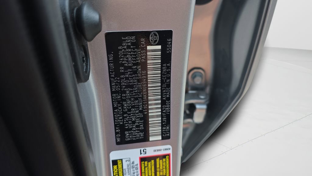 Used 2022 Toyota Camry LE image 30