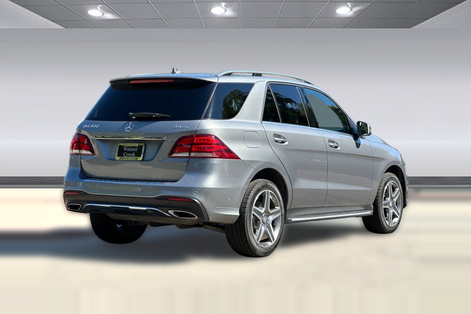 Used 2016 Mercedes-Benz GLE 400 4MATIC image 9