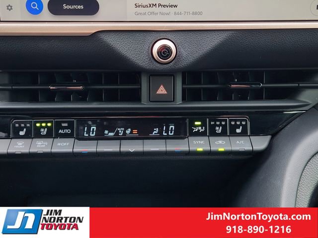 Used 2023 Toyota Crown AWD/4WD image 23