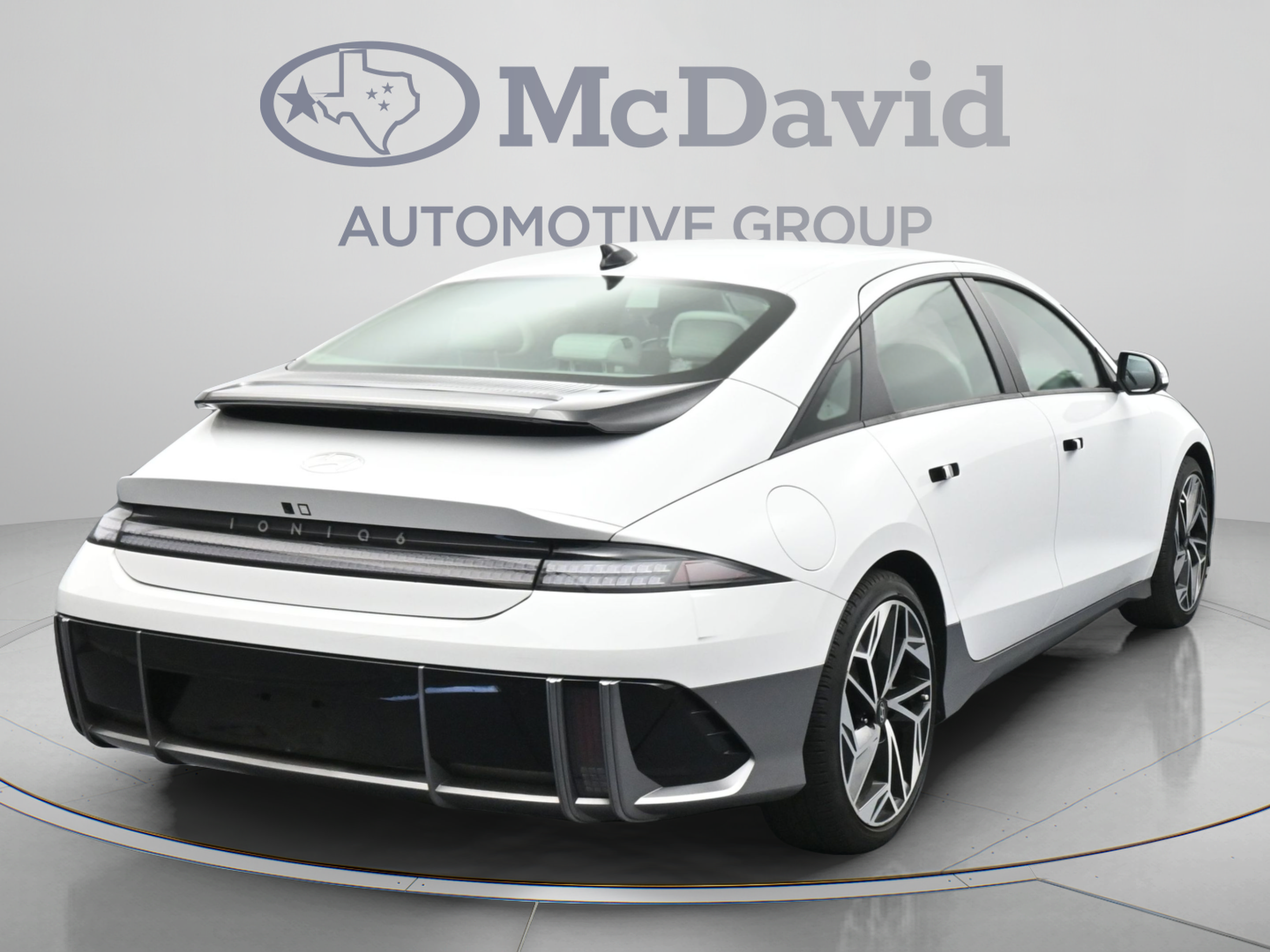 Used 2024 Hyundai Ioniq 6 SEL RWD image 8
