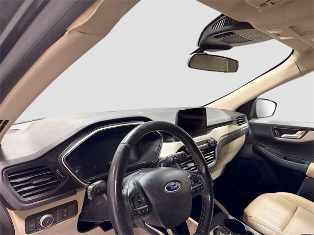 Used 2020 Ford Escape SEL image 11