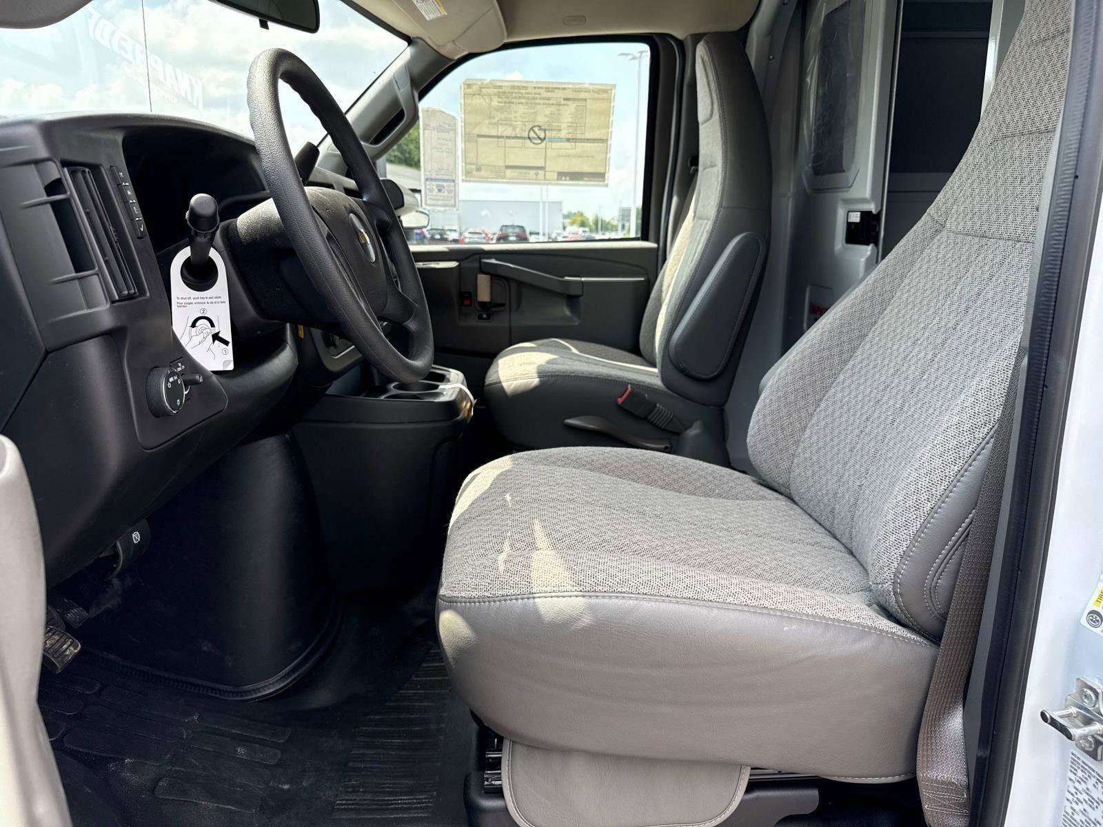 New 2025 Chevrolet Express 3500 w/ Power Convenience Package image 8