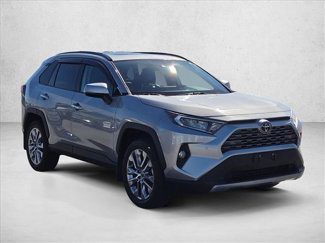 Certified 2021 Toyota RAV4 Limited w/ Carpet Mat Package (TMS) FWD image 3