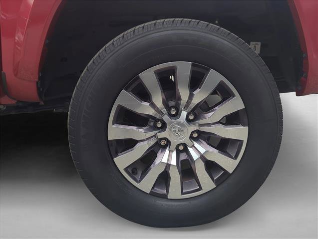 Used 2022 Toyota Tacoma Limited RWD image 9