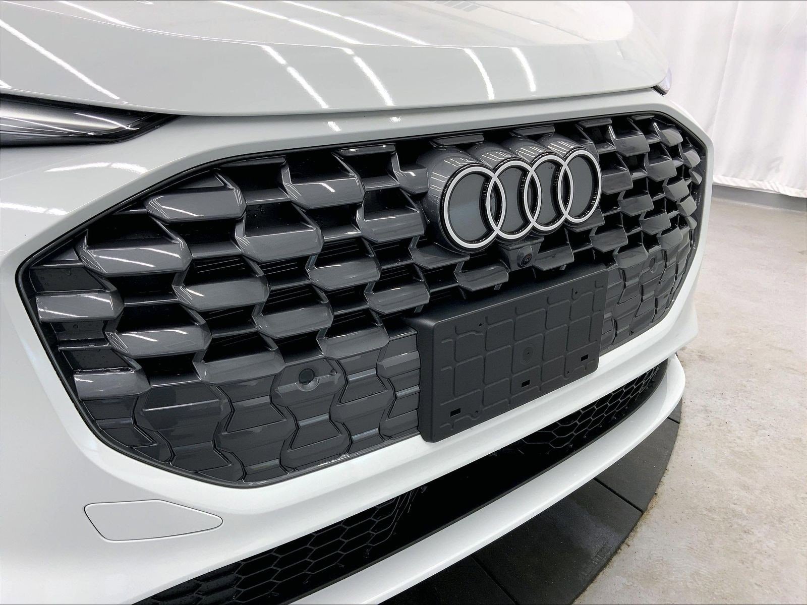New 2025 Audi Q5 Premium AWD/4WD image 30