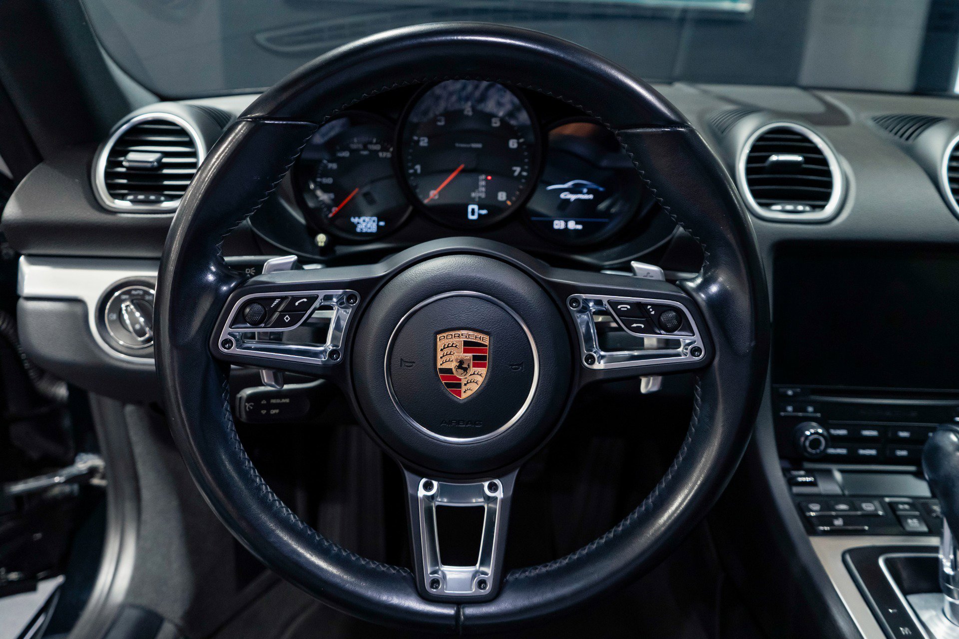 Used 2017 Porsche 718 Cayman image 4