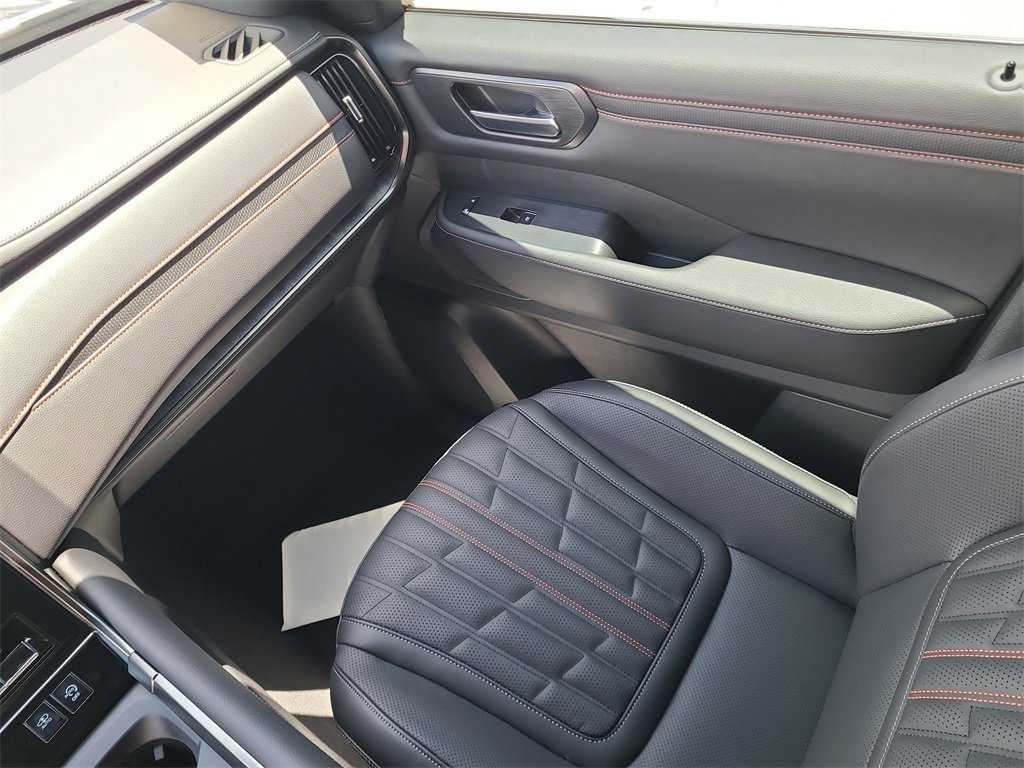 New 2025 Nissan Armada PRO-4X image 10