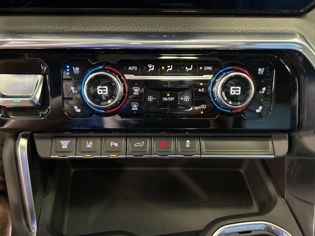 Used 2024 GMC Sierra 3500 Denali w/ Denali Reserve Package image 29