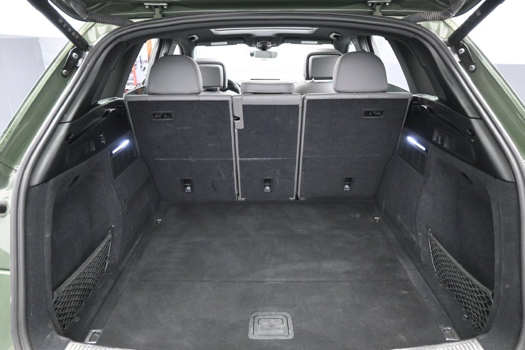 Used 2024 Audi SQ5 Prestige AWD/4WD image 26