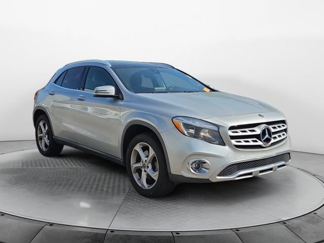 Used 2018 Mercedes-Benz GLA 250 4MATIC w/ Premium Package image 7