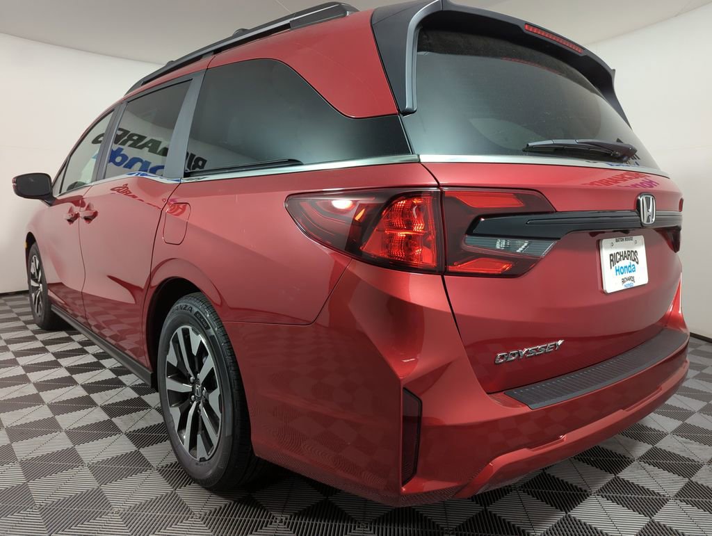 New 2026 Honda Odyssey EX-L image 3