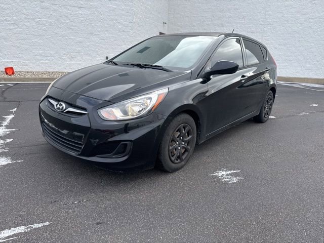 Used 2012 Hyundai Accent GS image 1