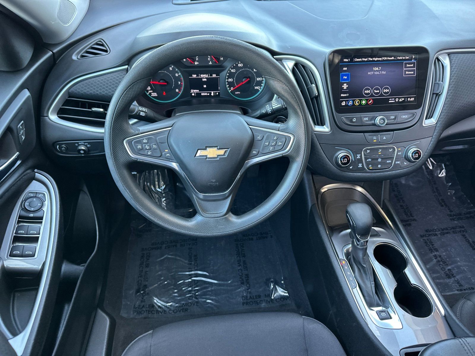 Used 2023 Chevrolet Malibu LT FWD image 13