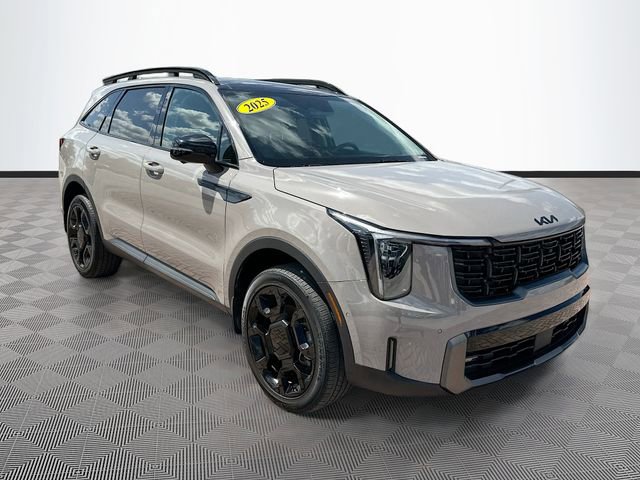 Used 2025 Kia Sorento SX AWD/4WD image 3