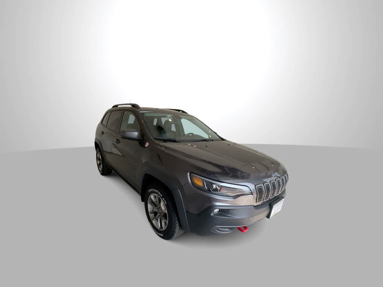 Used 2019 Jeep Cherokee Trailhawk w/ Cold Weather Group AWD/4WD image 2