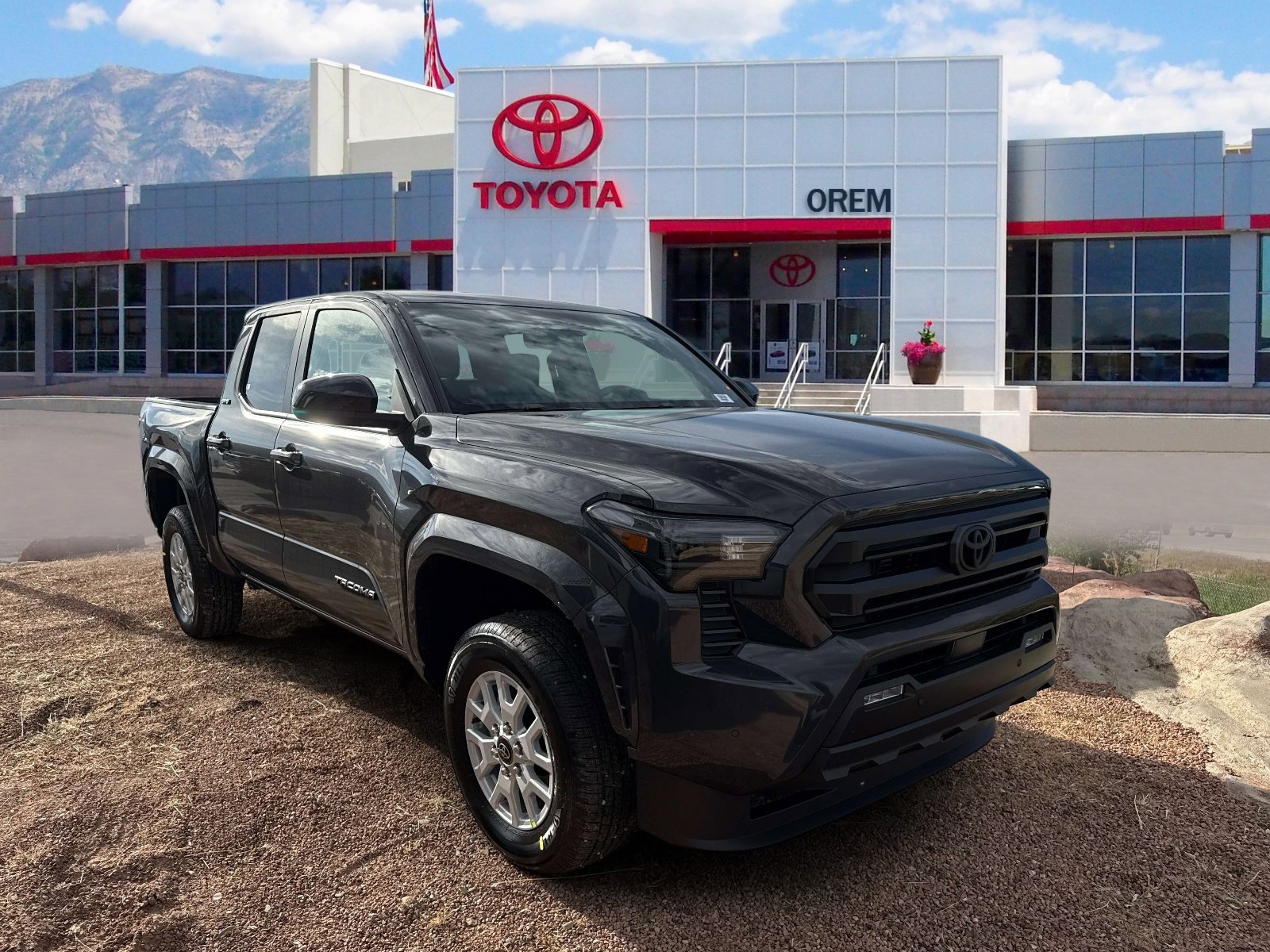 New 2026 Toyota Tacoma SR5