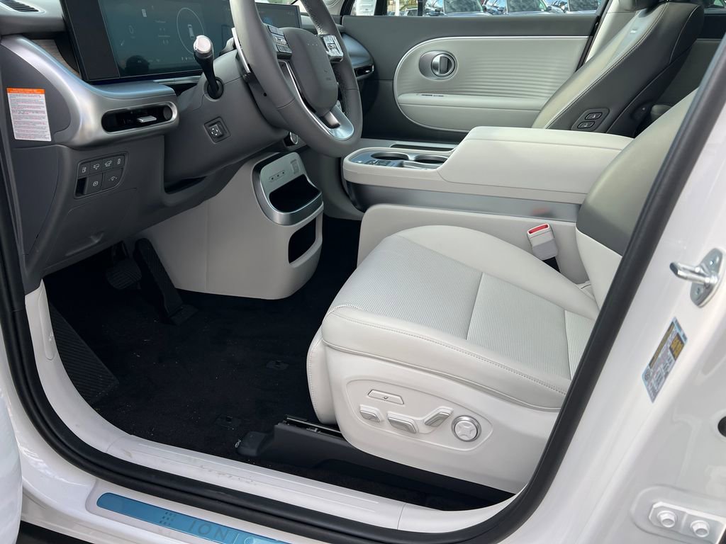 New 2026 Hyundai Ioniq 9 Limited image 9