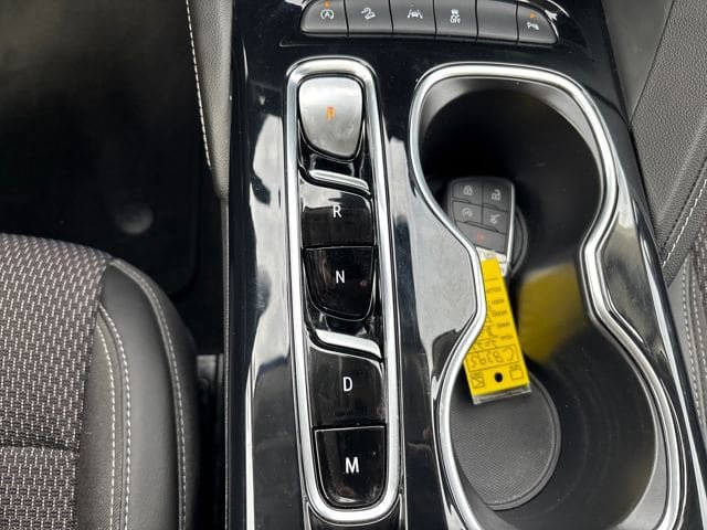 Certified 2023 Buick Envision Preferred w/ Sport Touring Package image 21