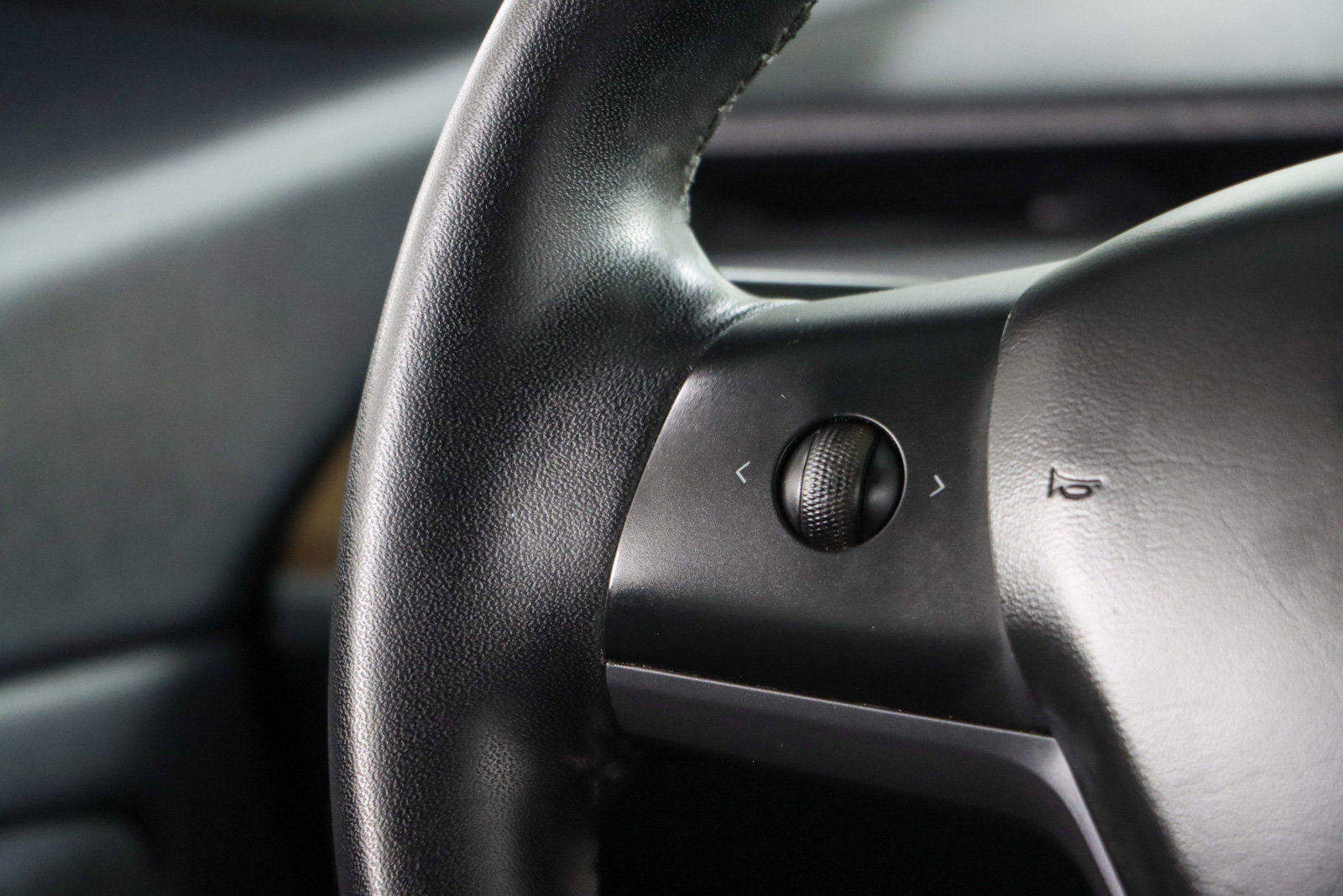 Used 2020 Tesla Model 3 Long Range AWD/4WD image 13