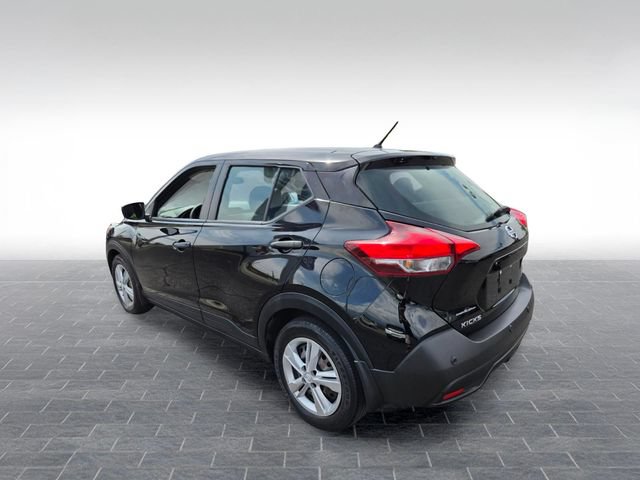 Used 2020 Nissan Kicks S FWD image 7
