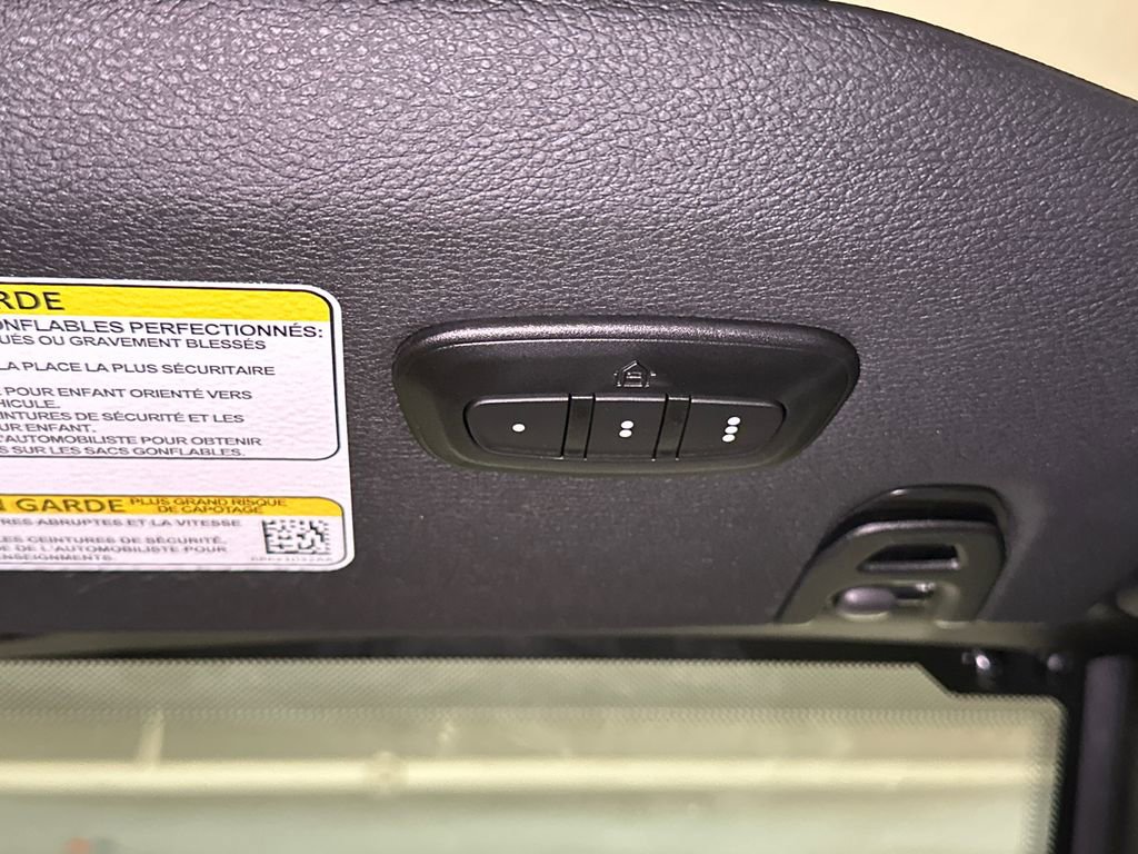 Used 2024 Jeep Wrangler Unlimited Sahara image 31