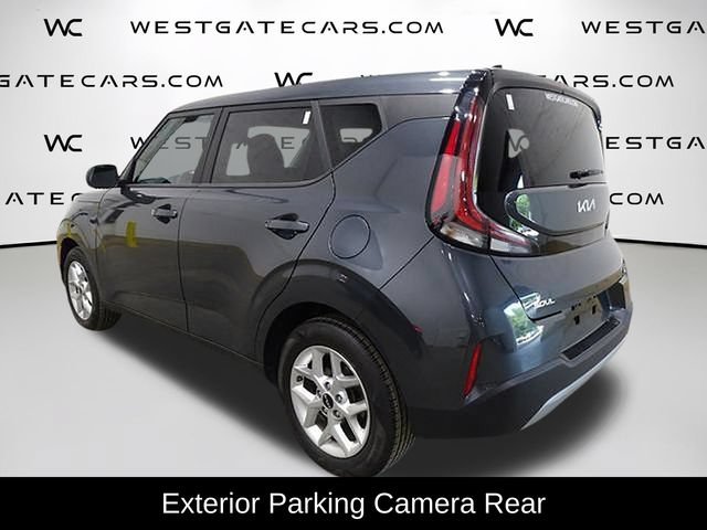 Used 2023 Kia Soul LX w/ Option Group 015 FWD image 5