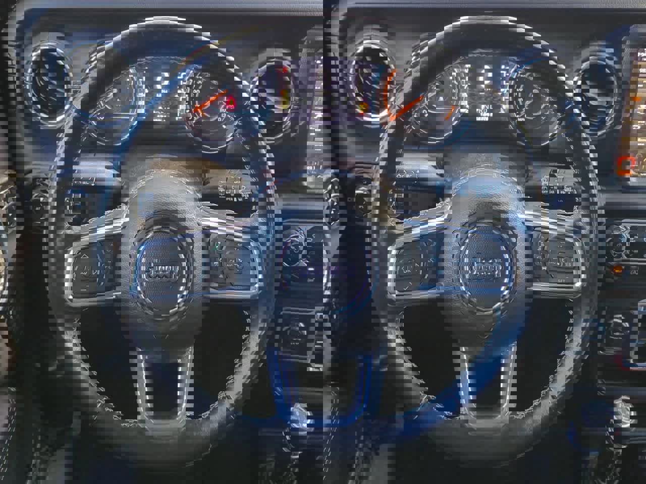 Used 2021 Jeep Wrangler Unlimited Sahara image 23