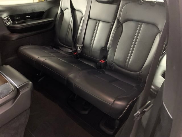Used 2023 Jeep Grand Wagoneer Series II AWD/4WD image 27
