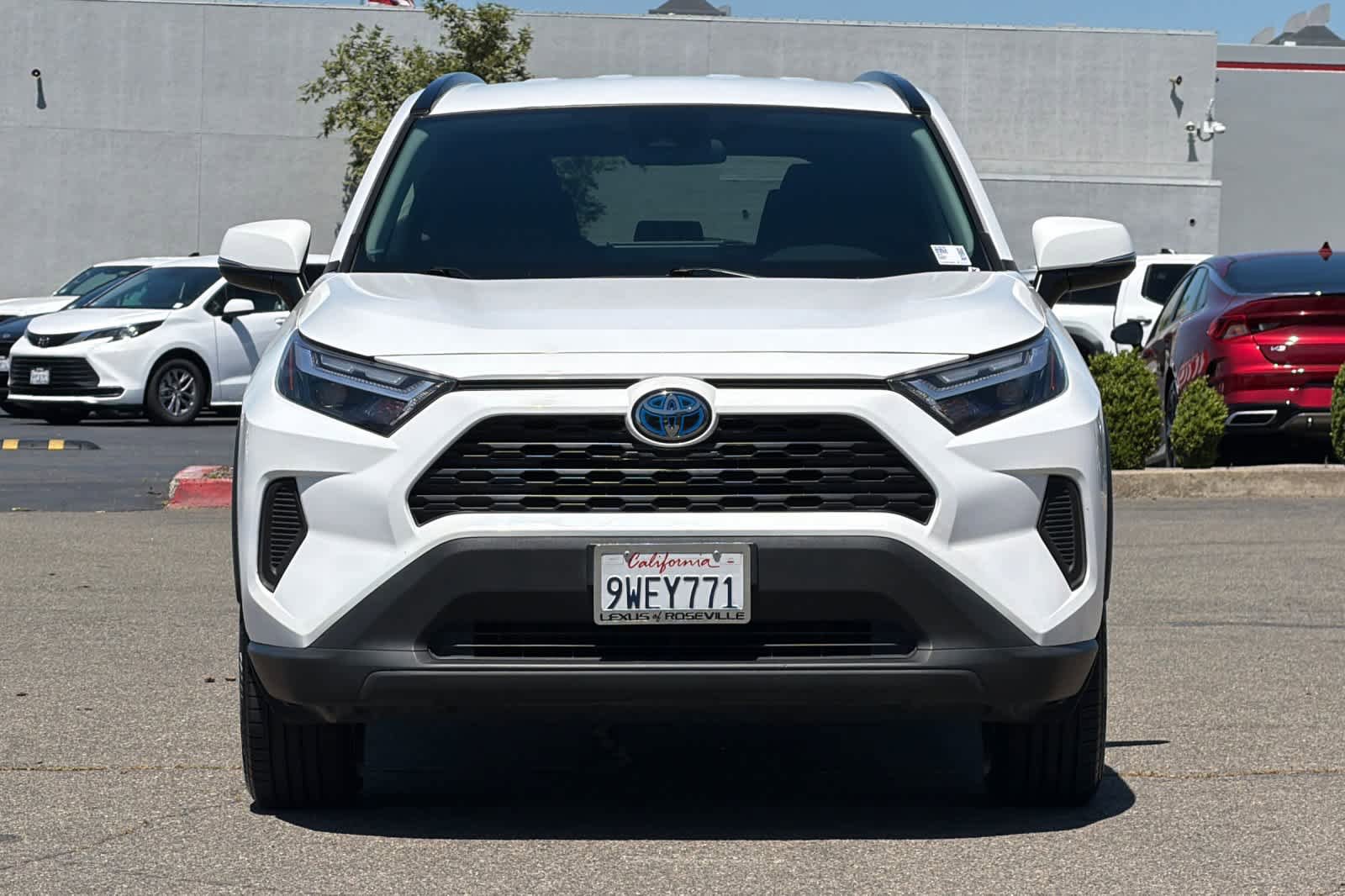 Used 2024 Toyota RAV4 XLE AWD/4WD image 10
