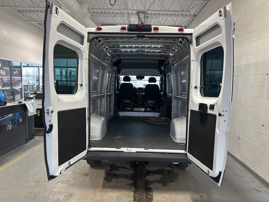 Used 2024 RAM ProMaster 2500 image 10
