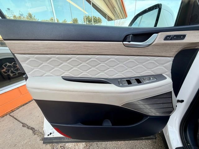 Used 2022 Hyundai Palisade Calligraphy image 25