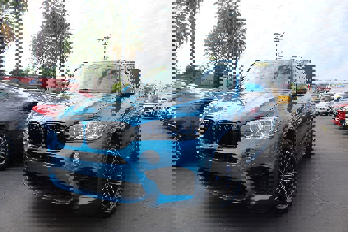 Used 2018 BMW X5 M image 2