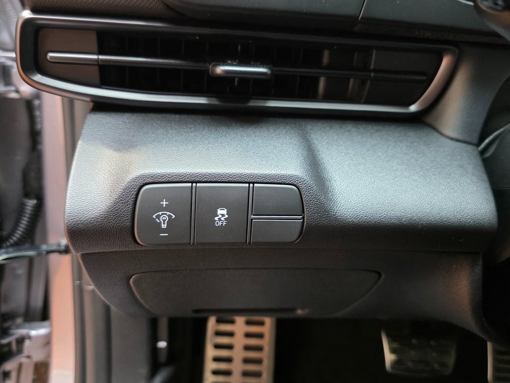 New 2026 Hyundai Elantra Sport w/ Cargo Package image 24