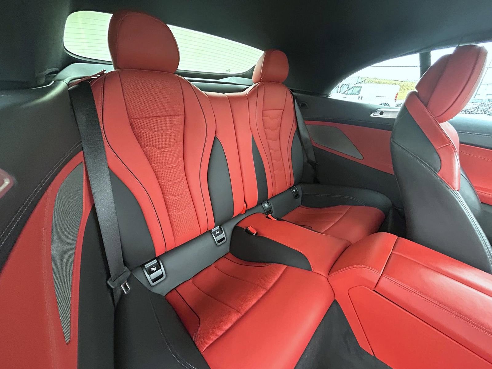 Used 2023 BMW M850i xDrive Convertible image 17