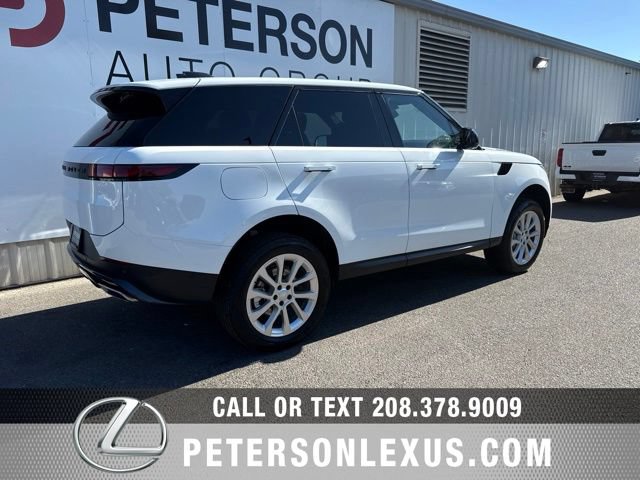 Used 2025 Land Rover Range Rover Sport SE AWD/4WD image 4