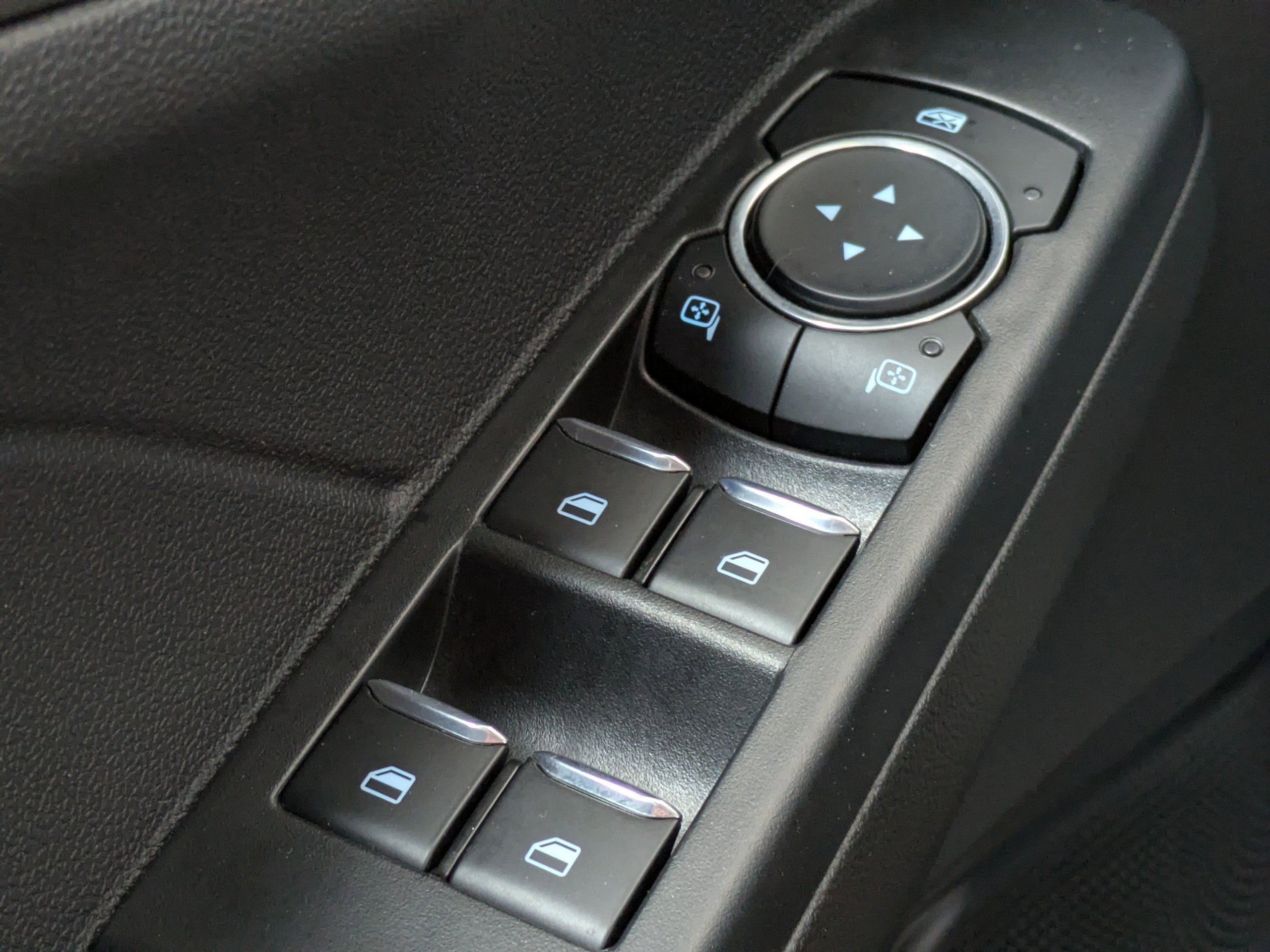 Certified 2024 Ford Escape Active FWD image 24