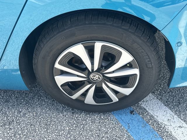 Used 2018 Toyota Prius Prime Advanced FWD image 11