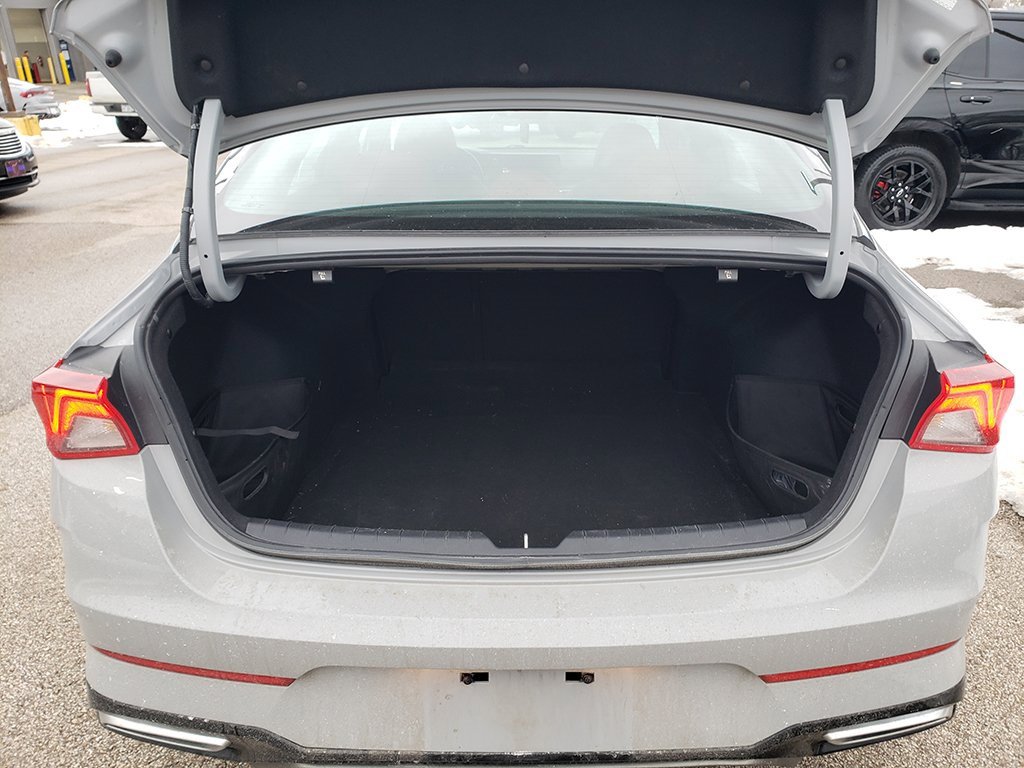 Used 2023 Kia K5 GT-Line w/ GT-Line Premium Package image 8