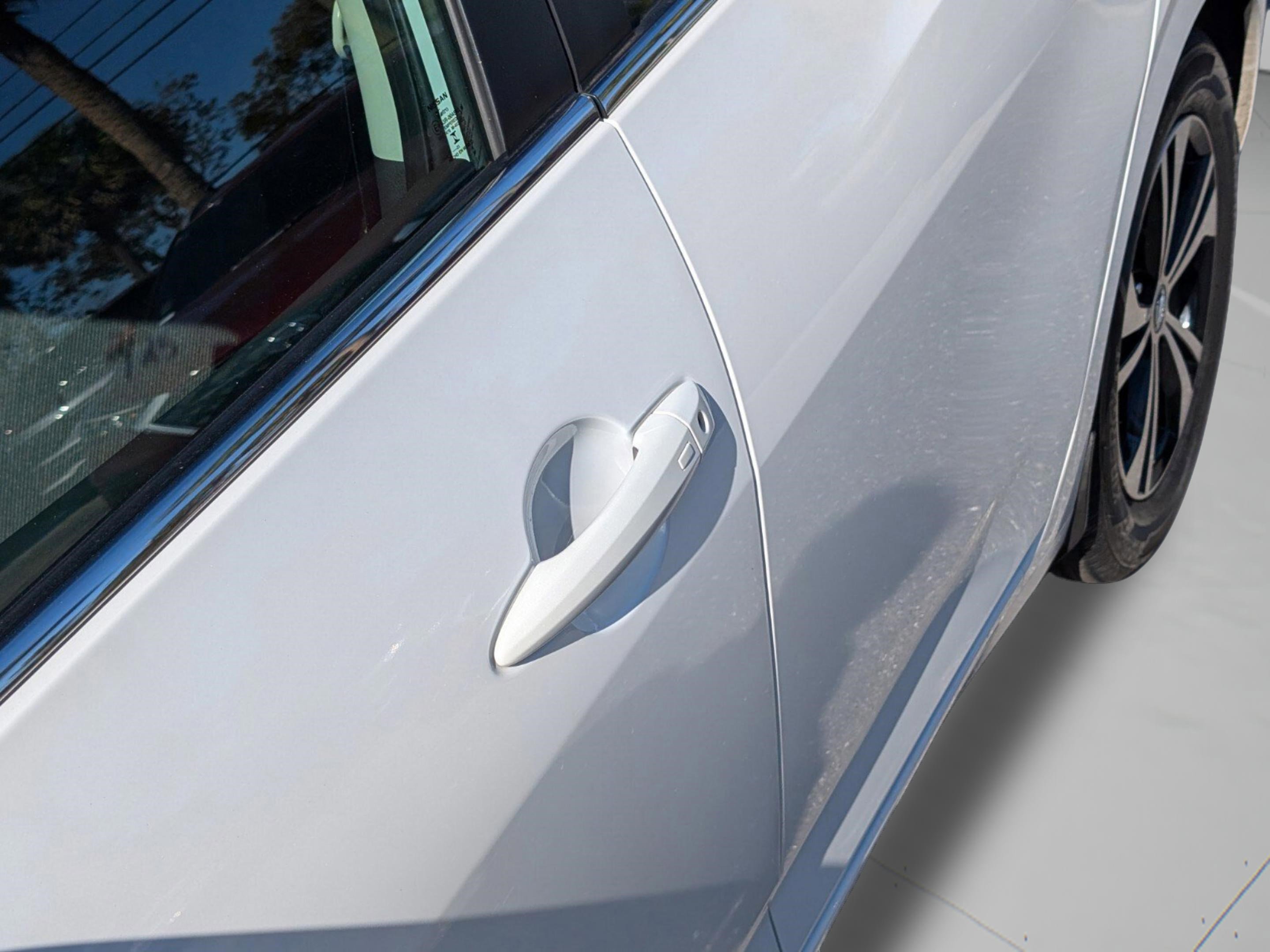 Used 2023 Nissan Sentra SV image 25