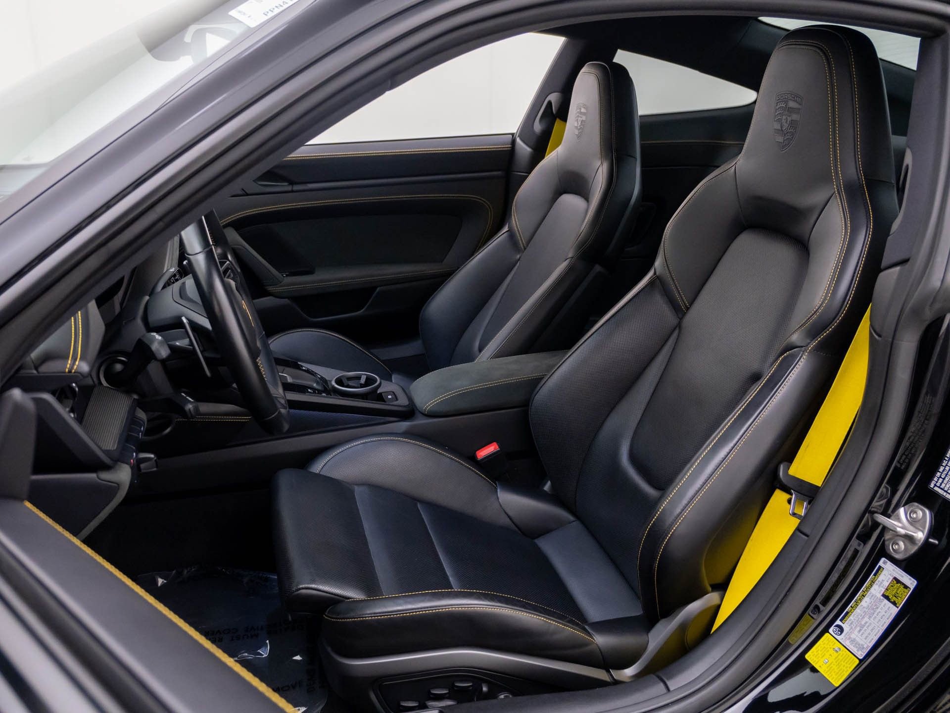 Used 2023 Porsche 911 Carrera GTS image 5