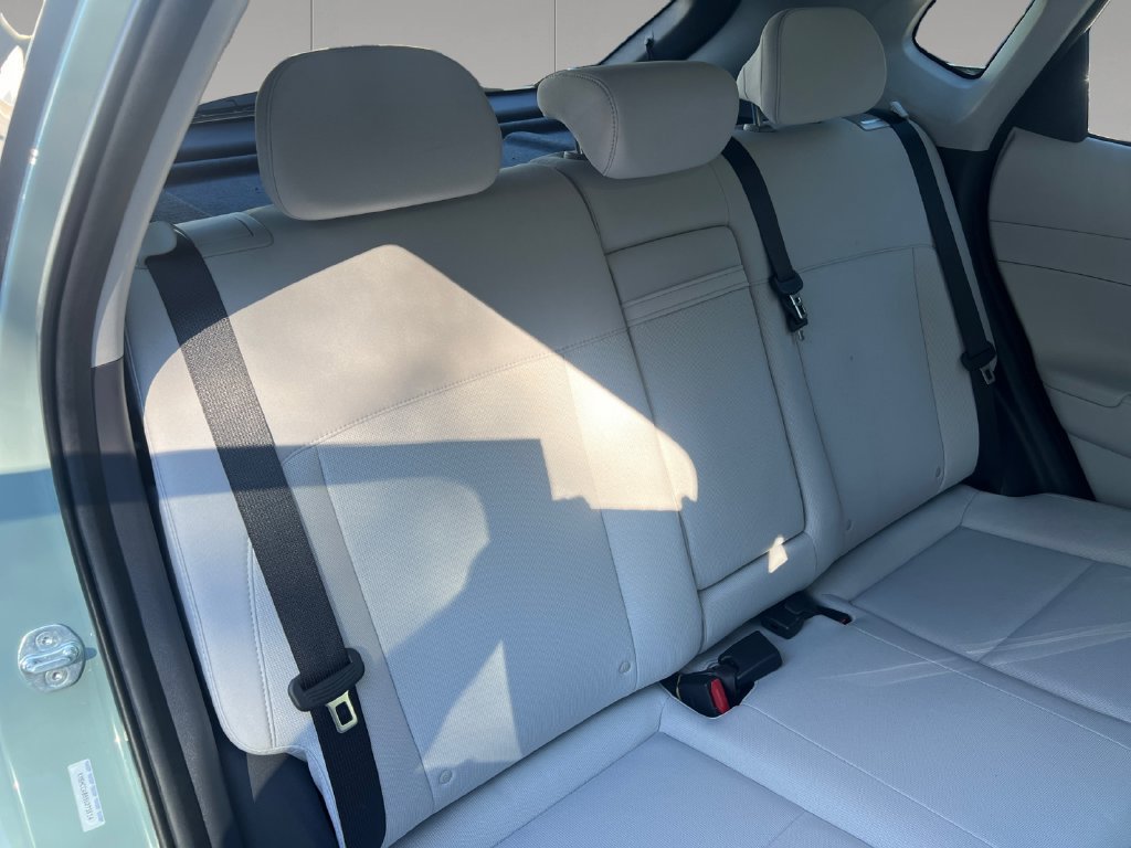 Used 2025 Hyundai Kona SEL AWD/4WD image 18