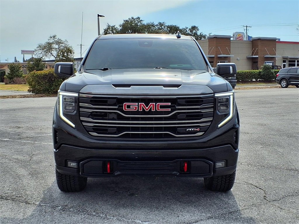 Used 2022 GMC Sierra 1500 AT4 w/ AT4 Preferred Package image 2