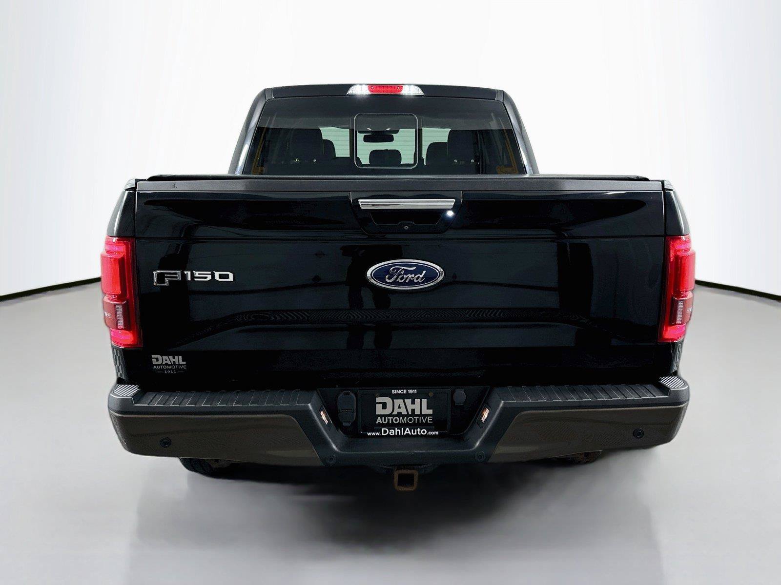 Used 2016 Ford F150 Lariat w/ Equipment Group 502A Luxury AWD/4WD image 12