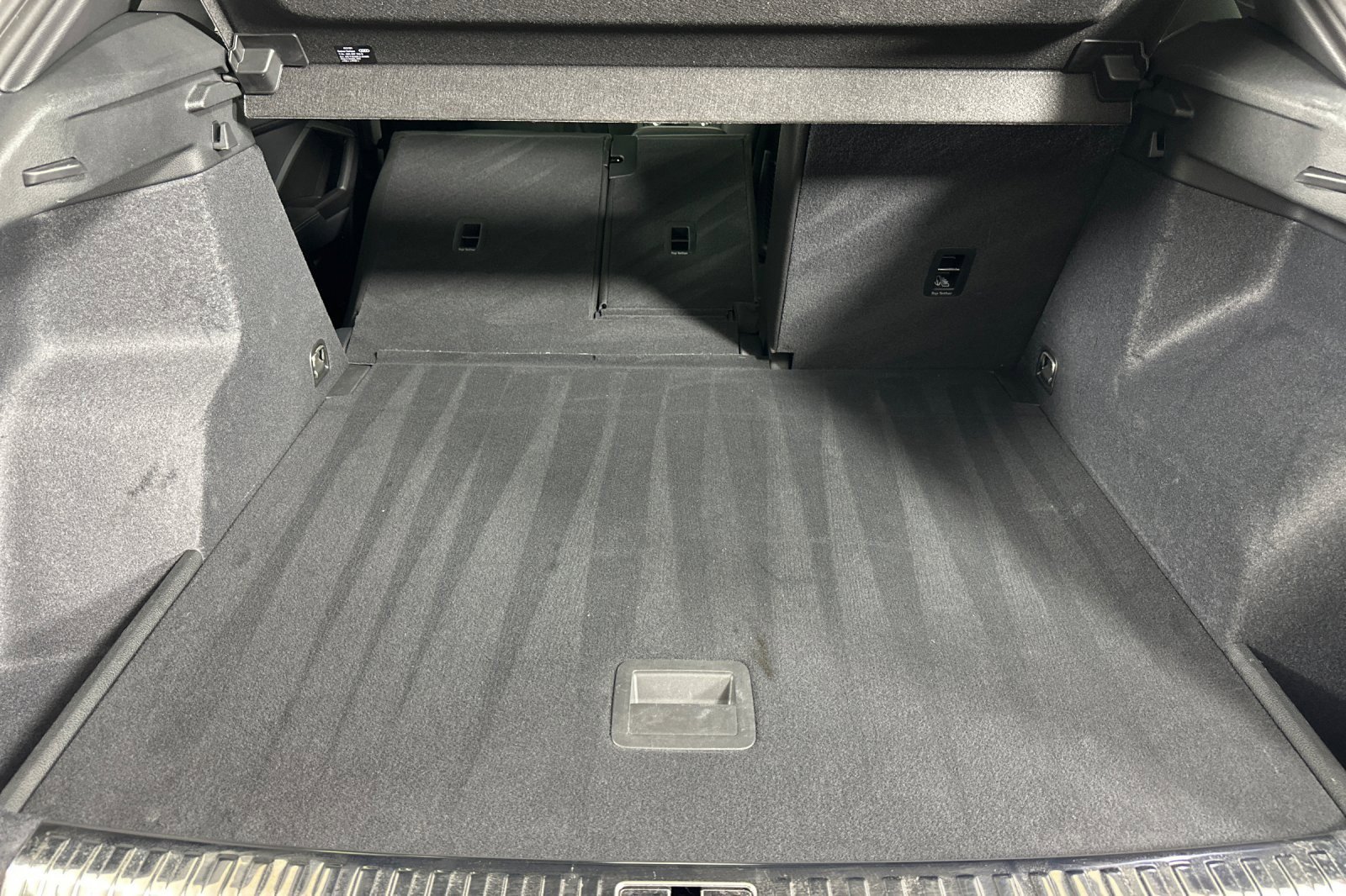 Used 2025 Audi Q3 2.0T Premium image 14