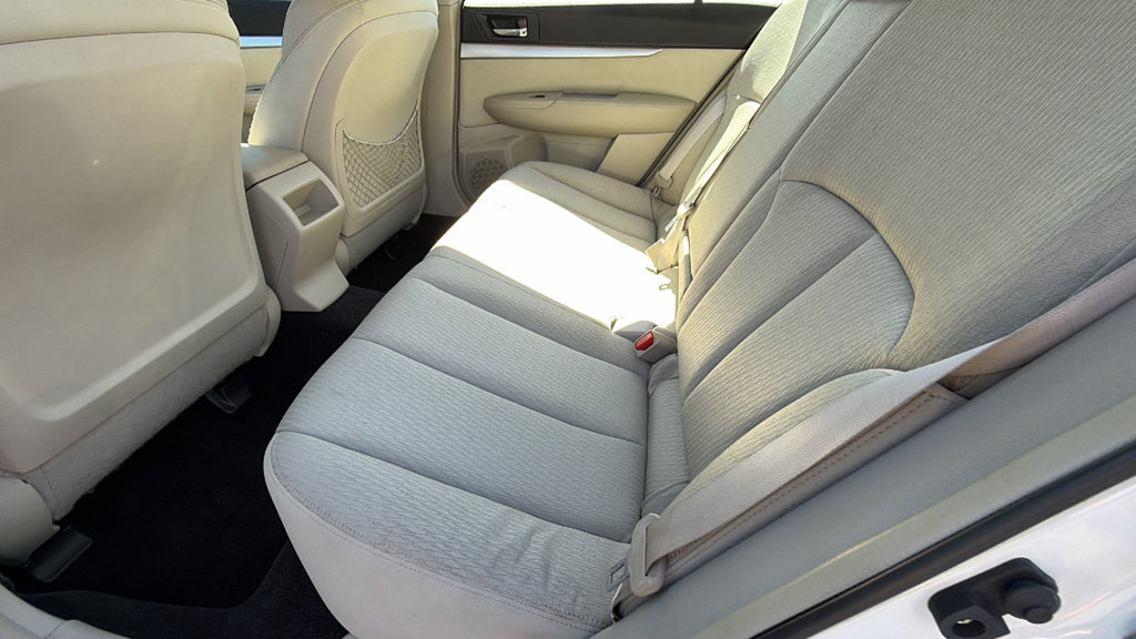 Used 2011 Subaru Legacy 2.5i Premium AWD/4WD image 15