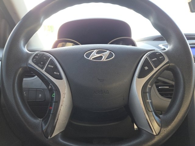 Used 2012 Hyundai Elantra GLS w/ Preferred Pkg 3 image 12