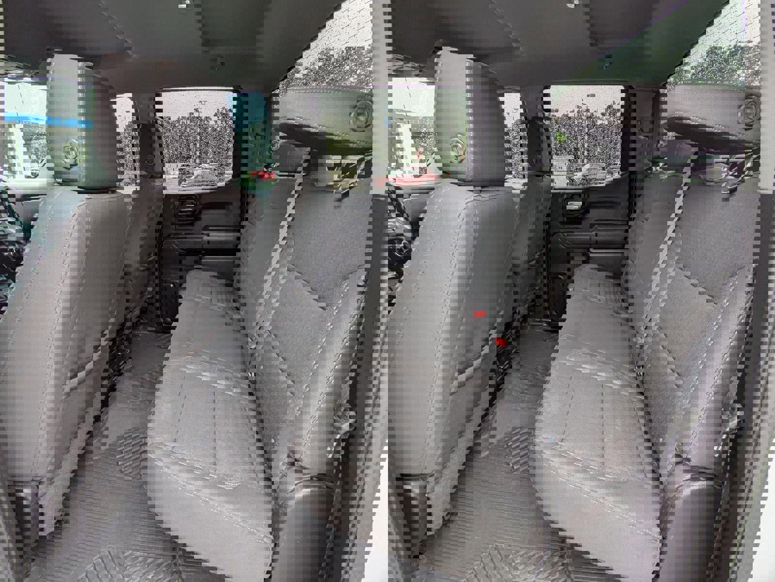 Used 2022 Chevrolet Silverado 1500 Custom image 14