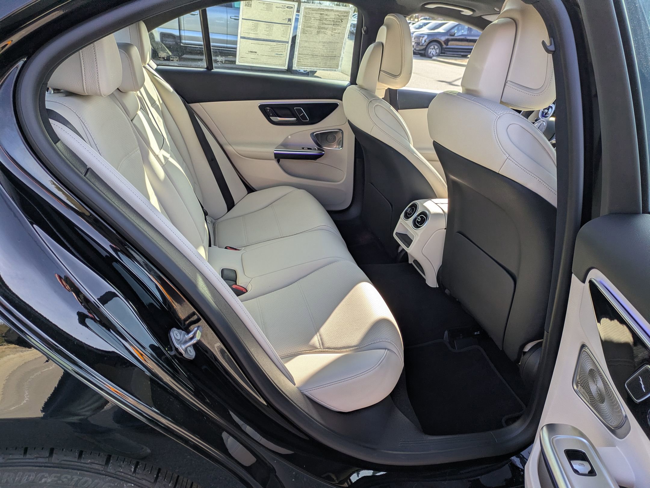 Used 2022 Mercedes-Benz C 300 Sedan image 34